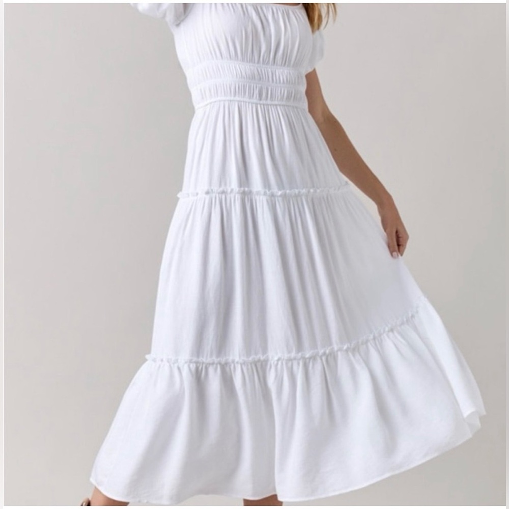 Lillusory‎ Puff Sleeve Tiered Midi Dress 🤍